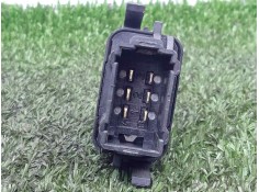 Recambio de interruptor para renault trafic caja cerrada (ab 4.01) 2.0 dci diesel fap cat referencia OEM IAM 252108849R CIERRE.C 2