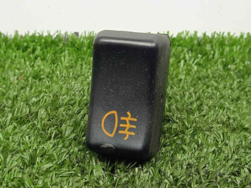 Recambio de interruptor para nissan trade 2.8d referencia OEM IAM  INTERUPTOR.ANTINIEBLA 