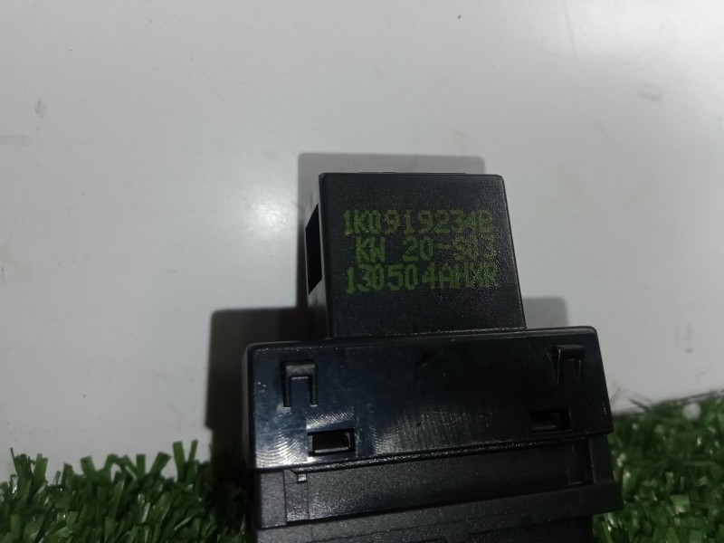 Recambio de interruptor para volkswagen golf v berlina (1k1) 1.4 16v referencia OEM IAM 1K0919234B  