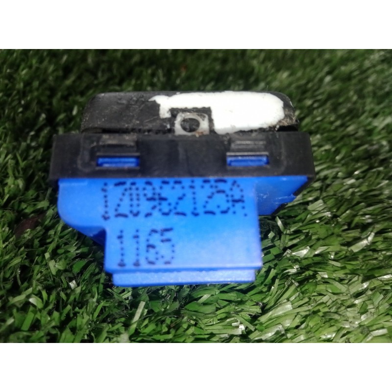 Recambio de interruptor para skoda octavia berlina (1z3) 1.9 tdi referencia OEM IAM 1Z0962125A DESGASTADO 