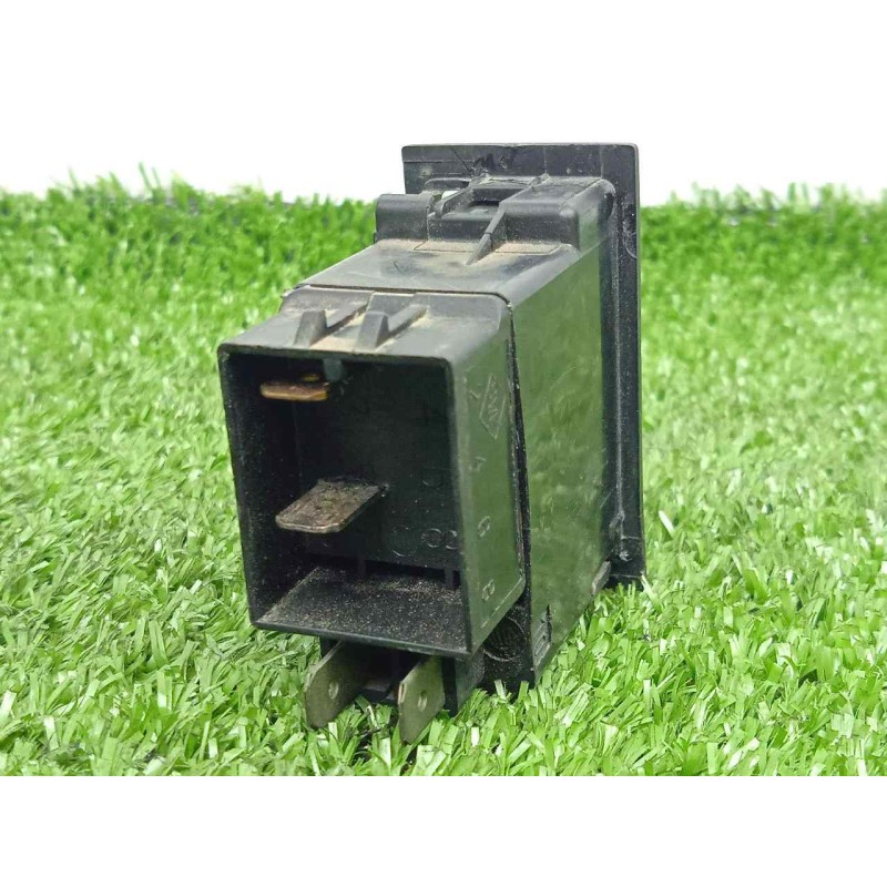 Recambio de interruptor para nissan cabstar - e 3.0 td 110 referencia OEM IAM  SIRENA 