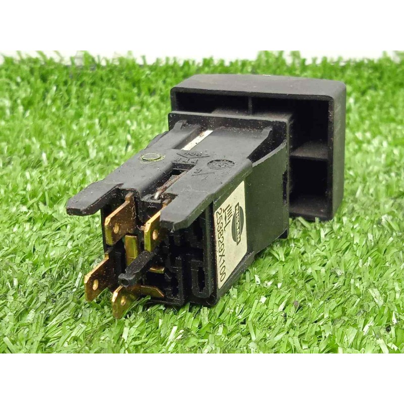 Recambio de interruptor para nissan atleon 3.0 d referencia OEM IAM 253829X100 4.PINES 
