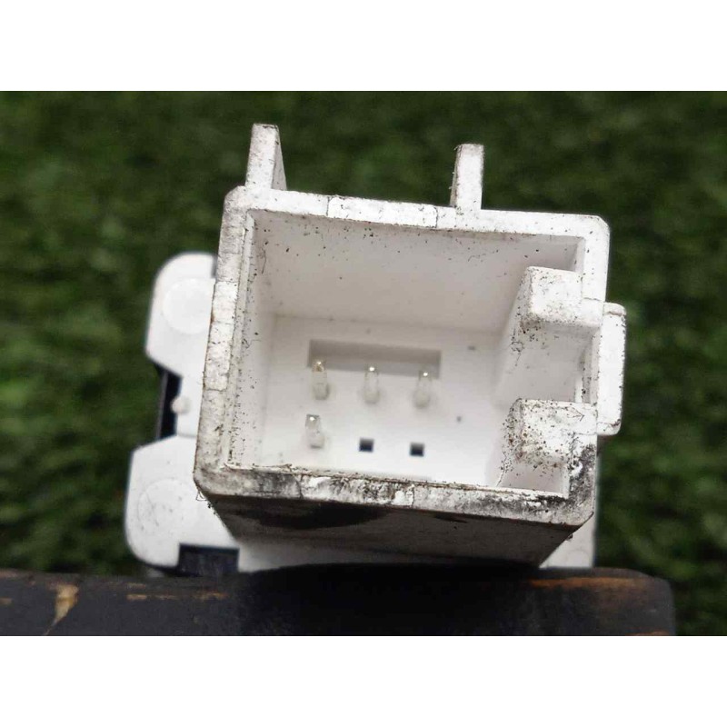 Recambio de interruptor para volkswagen passat variant (3c5) 2.0 tdi referencia OEM IAM 3C0927117C  