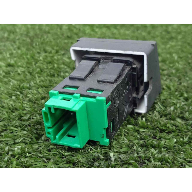 Recambio de interruptor para peugeot 508 2.0 16v hdi fap referencia OEM IAM 96770413ZE 6.PINES 