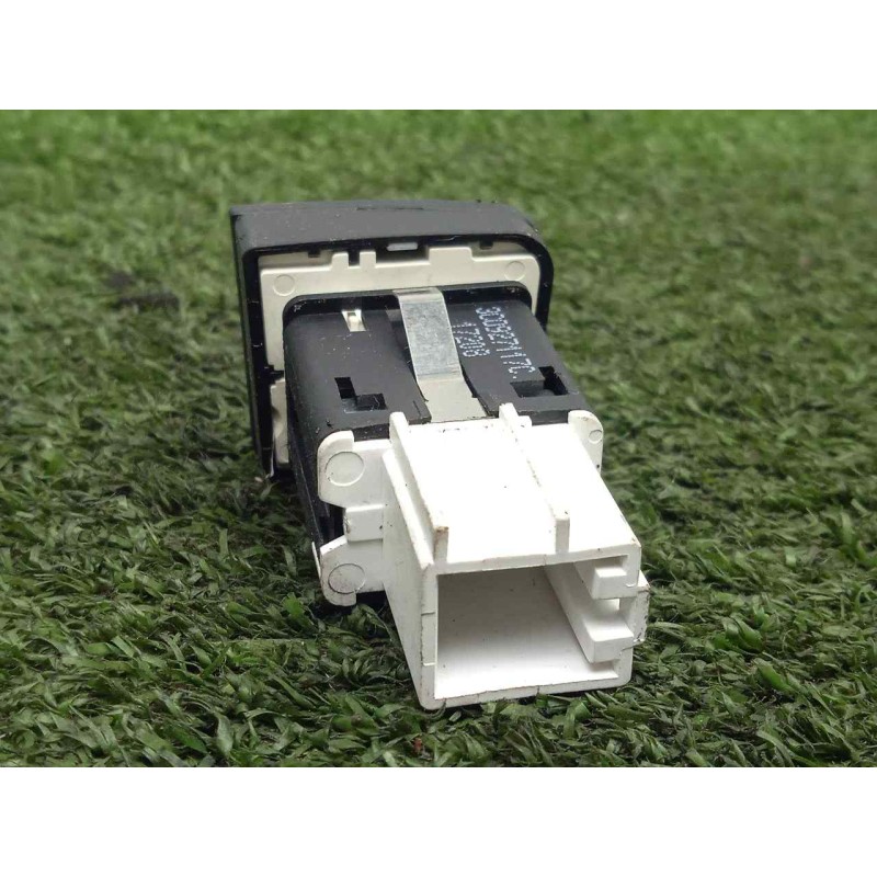 Recambio de interruptor para volkswagen passat berlina (3c2) 2.0 tdi referencia OEM IAM 3C0927117C  
