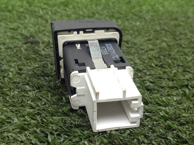 Recambio de interruptor para volkswagen passat berlina (3c2) 2.0 tdi referencia OEM IAM 3C0927117C  