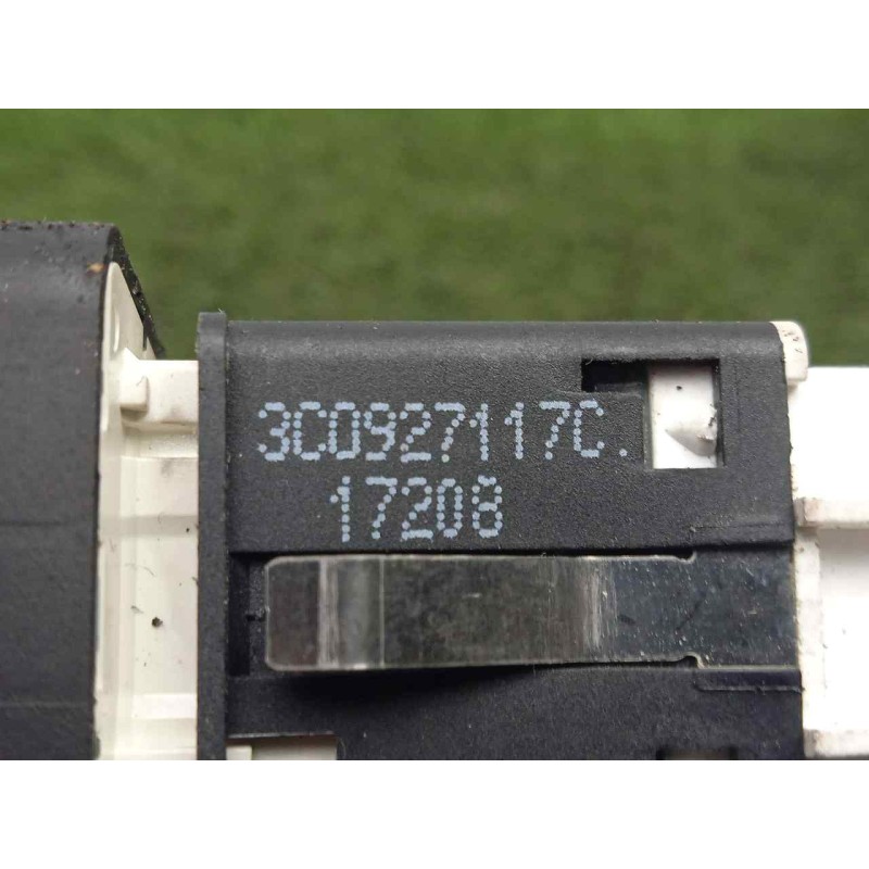 Recambio de interruptor para volkswagen passat berlina (3c2) 2.0 tdi referencia OEM IAM 3C0927117C  