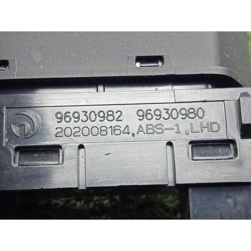 Recambio de interruptor para chevrolet cruze 1.6 cat referencia OEM IAM 202007564-96930982-96930980  