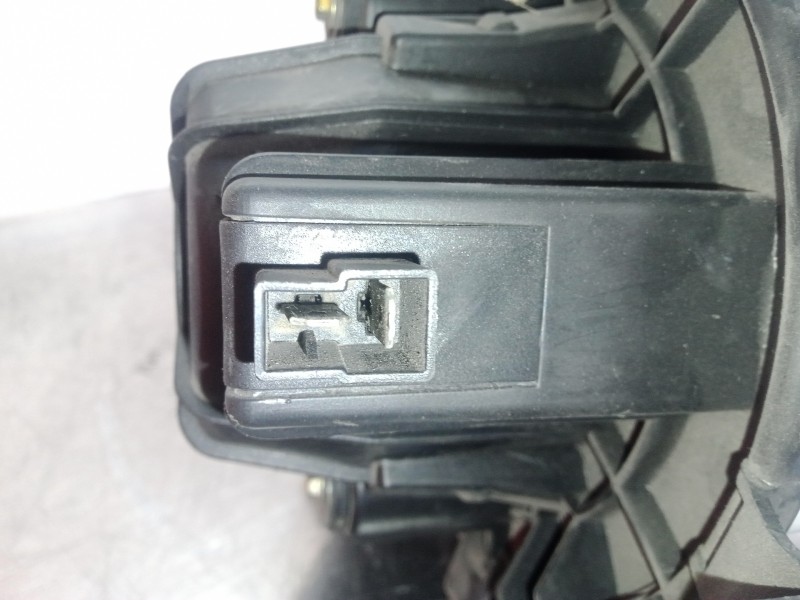 Recambio de motor calefaccion para fiat stilo (192) 1.9 jtd cat referencia OEM IAM NOTIENEREFERENCIA DENSO 2.PINES
