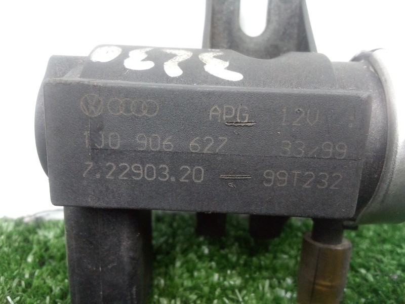 Recambio de valvula aire adicional para seat leon (1m1) 1.9 tdi referencia OEM IAM 1J0906627-72290320 2.PINES 