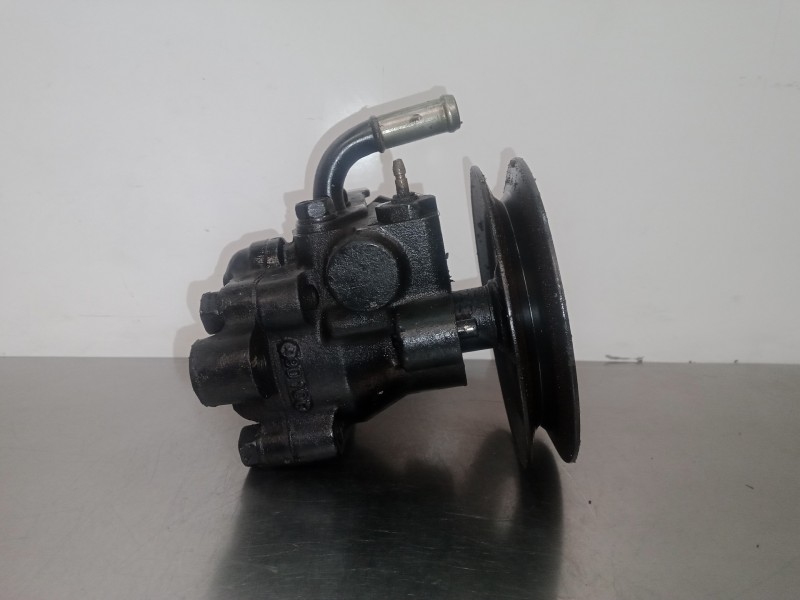 Recambio de bomba servodireccion para mitsubishi santamo (hyundai) 2.0 cat referencia OEM IAM 57100M2020 59835 