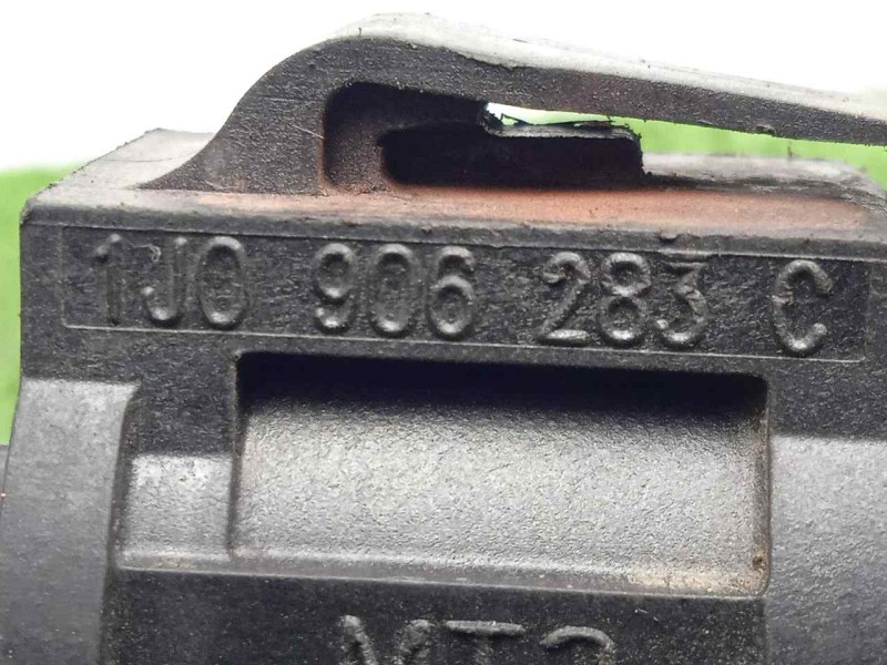 Recambio de valvula aire adicional para seat leon (1m1) 1.9 tdi referencia OEM IAM 1J0906283C  