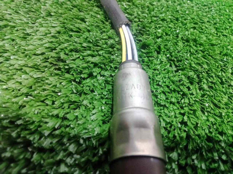 Recambio de sonda lambda para volkswagen polo (9n3) 1.4 16v referencia OEM IAM LZA07V3 5.CABLES 