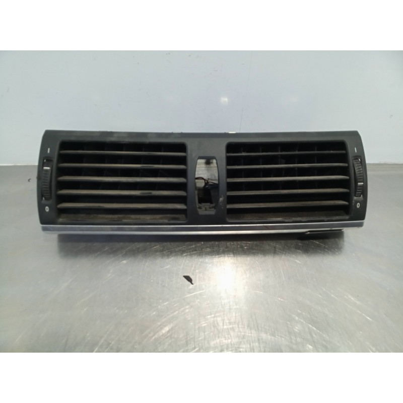 Recambio de aireador delantero central para bmw x5 (e70) 3.0 turbodiesel cat referencia OEM IAM 716180104  
