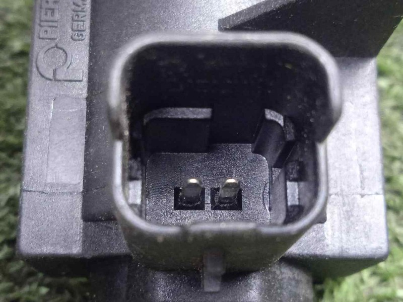 Recambio de valvula de vacio para peugeot 206 berlina 1.4 hdi referencia OEM IAM 9645029180-70096401  