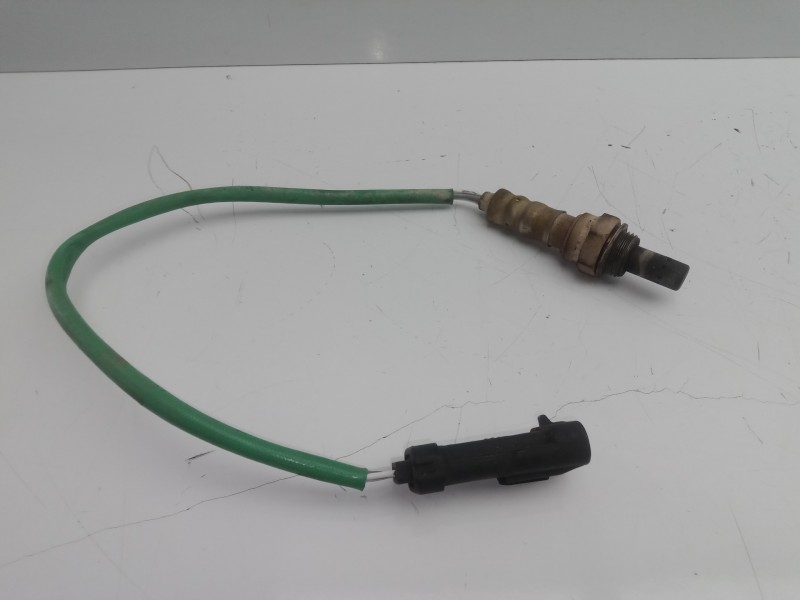 Recambio de sonda lambda para renault clio iii 1.2 referencia OEM IAM 7700274189 4.CABLES 