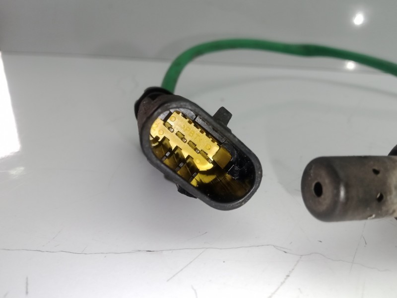 Recambio de sonda lambda para renault clio iii 1.2 referencia OEM IAM 7700274189 4.CABLES 