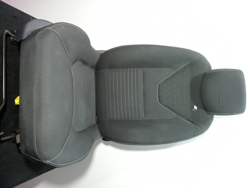 Recambio de asiento delantero derecho para renault clio iv 1.2 16v referencia OEM IAM   