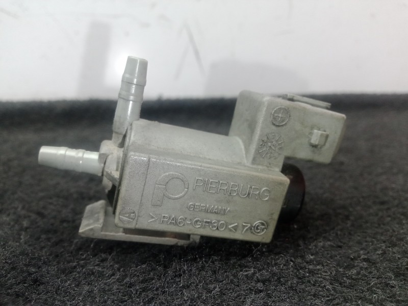 Recambio de valvula de vacio para bmw x3 (e83) 2.0 turbodiesel cat referencia OEM IAM 70078400  