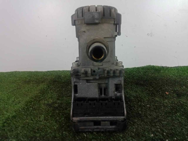 Recambio de valvula aire adicional para volvo fl xxx 7.2 diesel referencia OEM IAM 048620401  