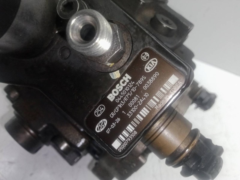 Recambio de bomba inyeccion para kia cerato 1.6 crdi referencia OEM IAM 0445010124-331002A410  