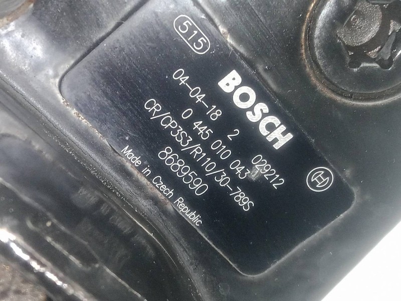 Recambio de bomba inyeccion para volvo xc70 2.4 diesel cat referencia OEM IAM 0445010043-8689590 BOSCH 