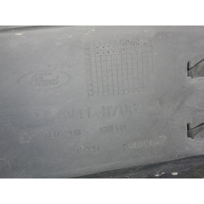 Recambio de rejilla delantera para ford kuga (cbv) 2.0 tdci cat referencia OEM IAM 8V41R7081A  