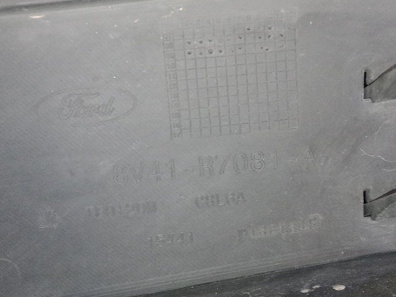 Recambio de rejilla delantera para ford kuga (cbv) 2.0 tdci cat referencia OEM IAM 8V41R7081A  