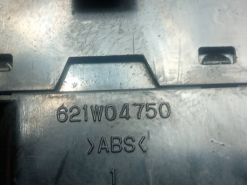 Recambio de mando elevalunas delantero izquierdo para daewoo kalos 1.4 cat referencia OEM IAM 621W04750  2.BOTONES