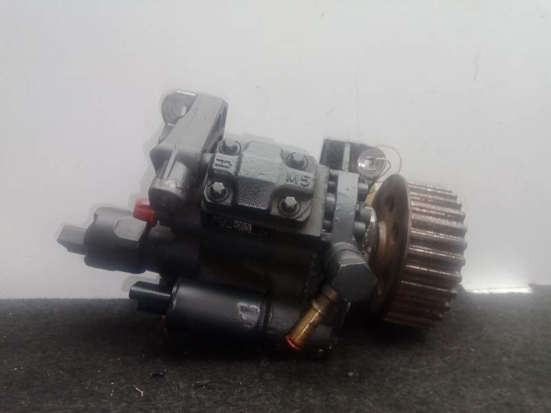 Recambio de bomba inyeccion para renault scenic ii 1.5 dci diesel referencia OEM IAM 8200430599  