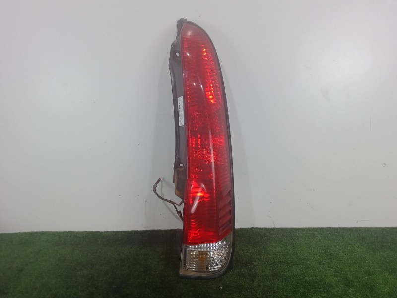 Recambio de piloto trasero derecho para citroën c5 berlina 2.0 hdi referencia OEM IAM SINREFERENCIA  00-05