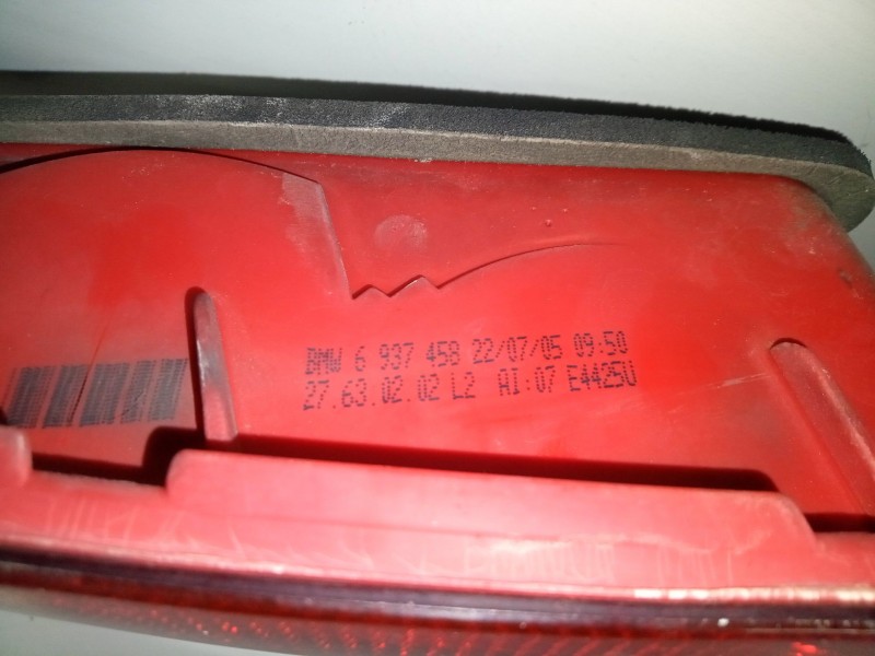 Recambio de piloto trasero derecho para bmw 3 (e90) 320 d referencia OEM IAM 6937458  