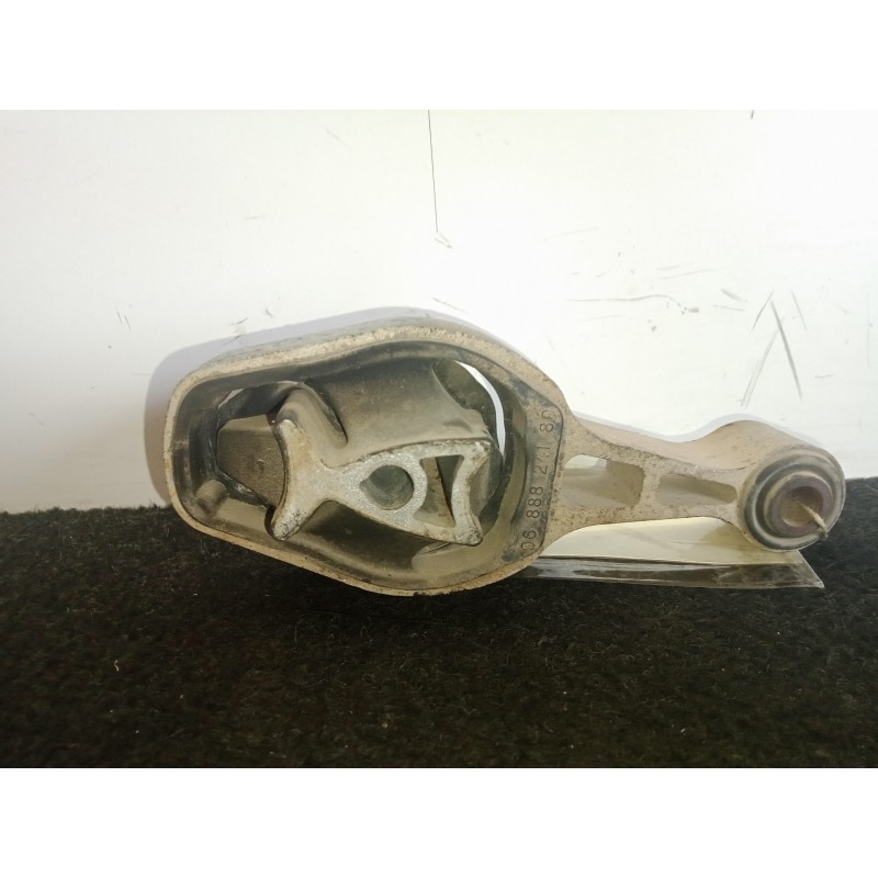 Recambio de soporte motor trasero para peugeot 208 1.2 12v vti referencia OEM IAM 9688824180  