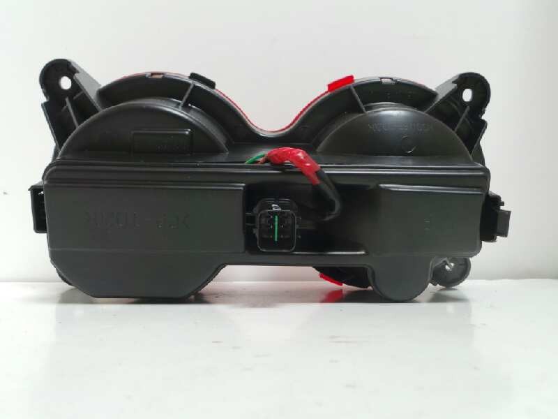 Recambio de piloto trasero derecho para kia k - serie 2700 / 2500 referencia OEM IAM 924024E020  