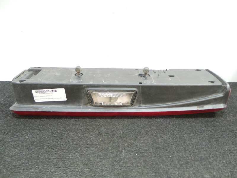 Recambio de piloto trasero derecho para renault premium distribution 320.26d referencia OEM IAM   