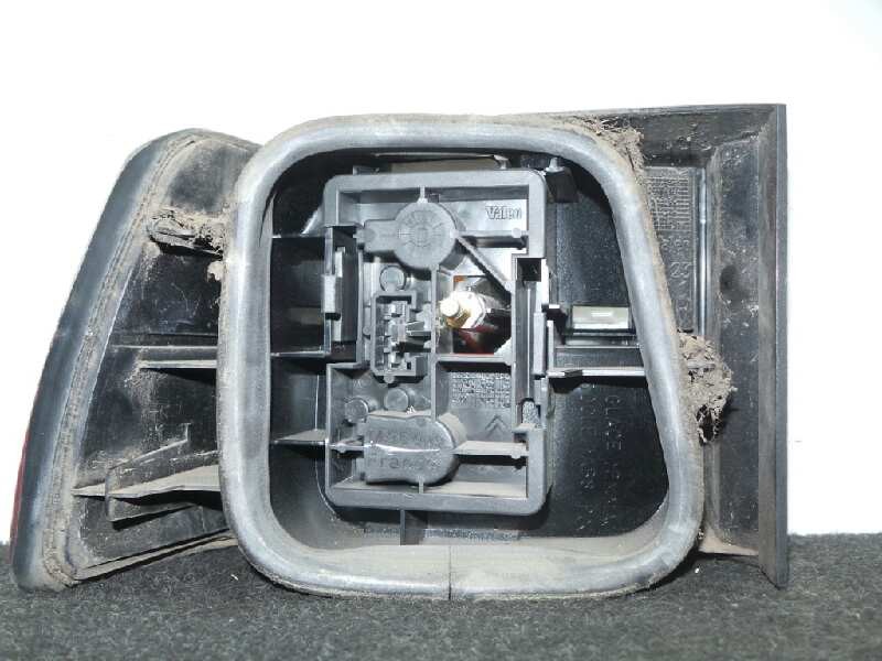 Recambio de piloto trasero derecho para citroën xantia berlina 1.6 referencia OEM IAM  EXTERIOR 