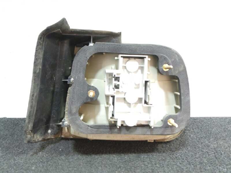 Recambio de piloto trasero izquierdo para lancia kappa berlina 2.4 turbodiesel referencia OEM IAM   