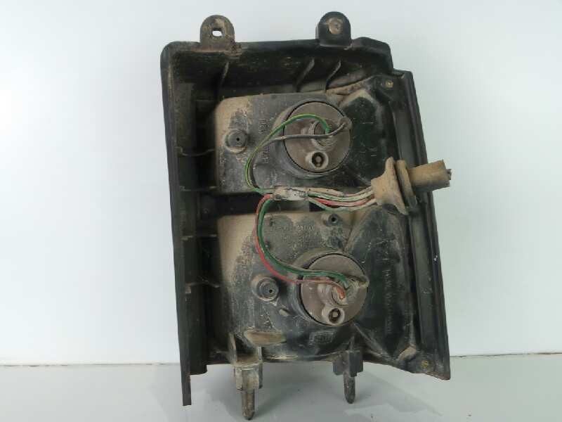 Recambio de piloto trasero izquierdo para mazda mpv (lv) 2.5 referencia OEM IAM   CON.PORTALAMPARAS