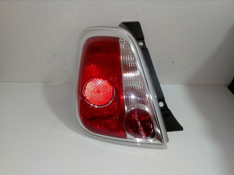 Recambio de piloto trasero izquierdo para fiat 500 cabrio (150) referencia OEM IAM  SIN USAR 