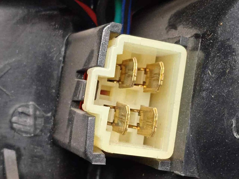 Recambio de piloto trasero izquierdo para kia sephia 1.5 cat referencia OEM IAM  94-98 4.PUERTAS