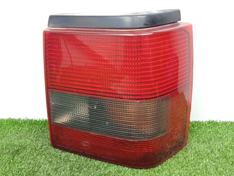 Recambio de piloto trasero derecho para seat ibiza 1.2 referencia OEM IAM  91-93 AHUMADO