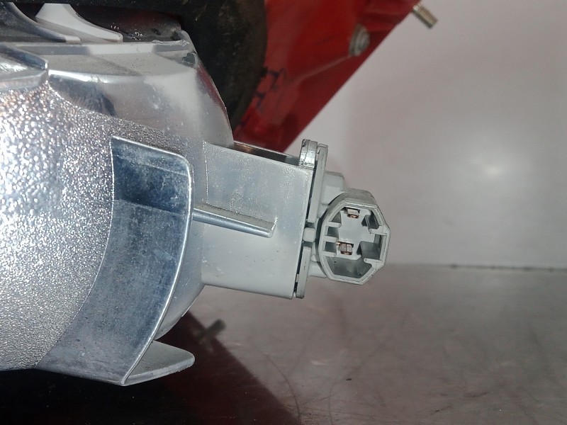 Recambio de piloto trasero izquierdo interior para toyota auris 1.6 16v cat referencia OEM IAM NOTIENEREFERENCIA  