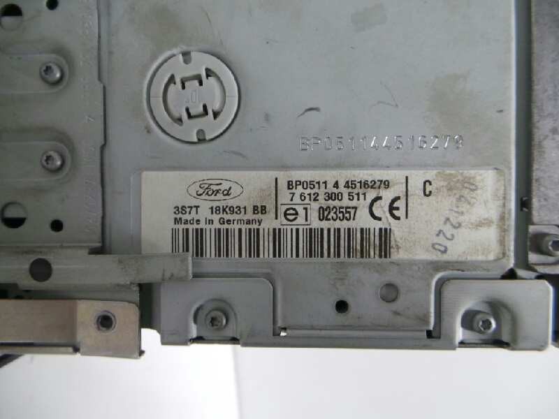 Recambio de sistema audio / radio cd para ford mondeo ber. (ca2) referencia OEM IAM 3S7T18K931BB  7612300511