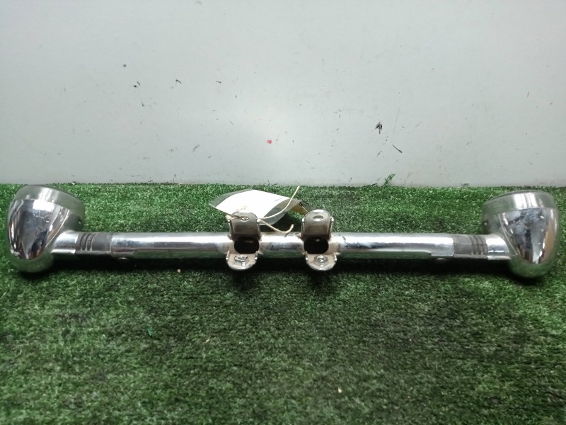 Recambio de piloto trasero central para hyosung aquila referencia OEM IAM 35603HS8400-35604HS8400 PILOTOS.INTERMITENCIA.TRASEROS