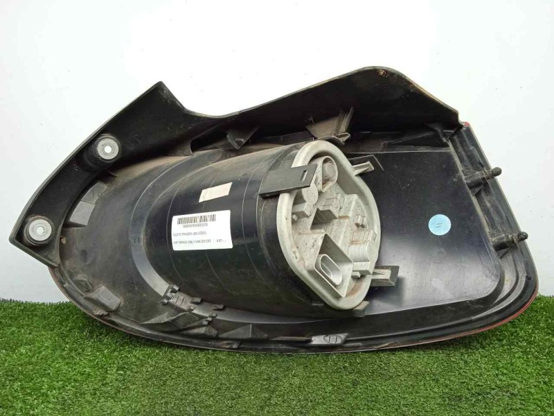 Recambio de piloto trasero izquierdo para fiat bravo (198) 1.9 8v jtd cat referencia OEM IAM SINREFERENCIA  