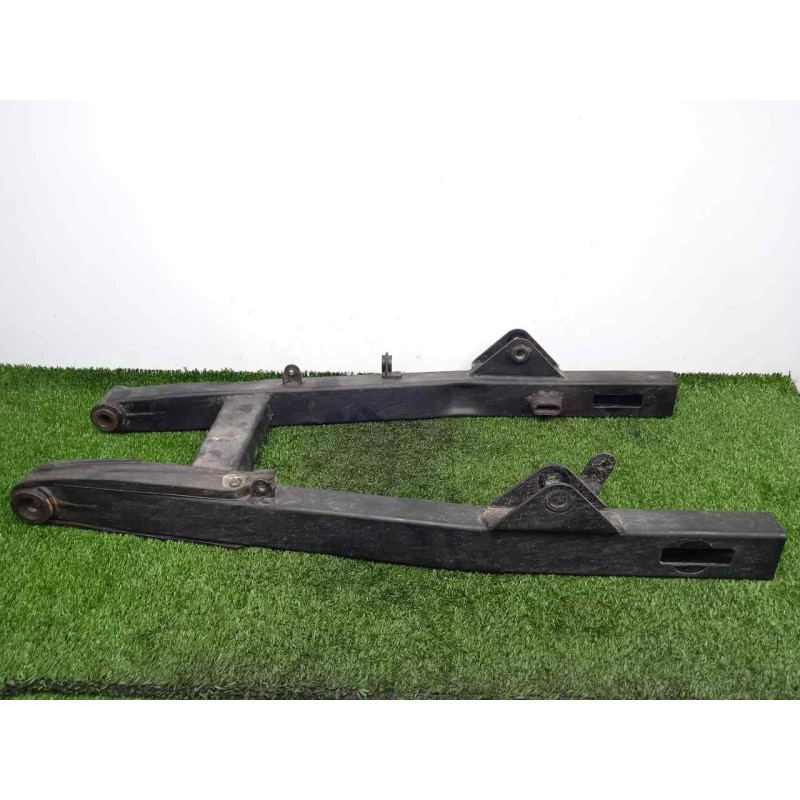 Recambio de basculante para keeway rkv 125 c.c referencia OEM IAM ML53100K690011  