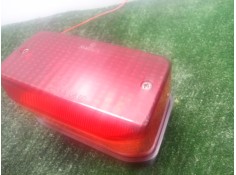 Recambio de piloto trasero central para yamaha 250 special referencia OEM IAM   LEVE FISURA. NO TIENE AGUJERO