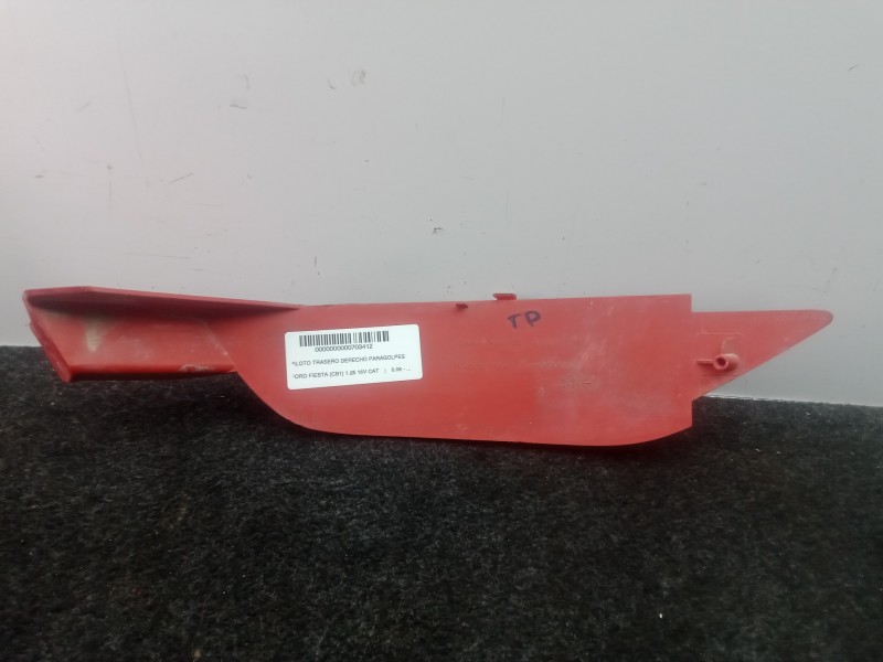 Recambio de piloto trasero derecho paragolpes para ford fiesta (cb1) 1.25 16v cat referencia OEM IAM 8A6117A849AB  