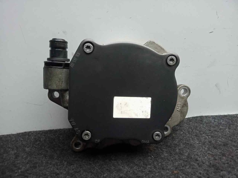 Recambio de depresor freno / bomba vacio para volkswagen polo (6r1) 1.6 tdi referencia OEM IAM 03L145207  