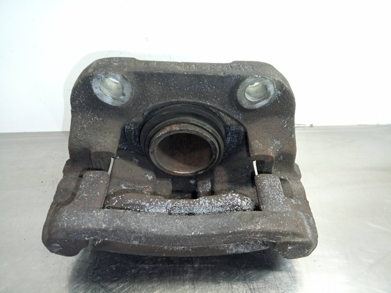 Recambio de pinza freno delantera derecha para dacia logan 1.6 cat referencia OEM IAM 8200621233 LUCAS 8200621233